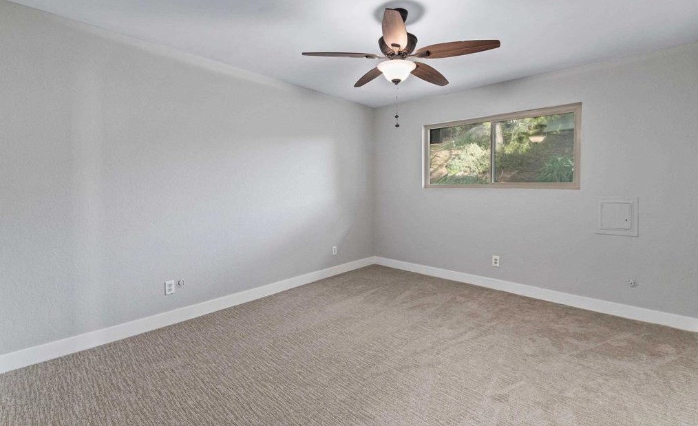 861 Midway Dr, Alpine CA  91901-2748 exterior