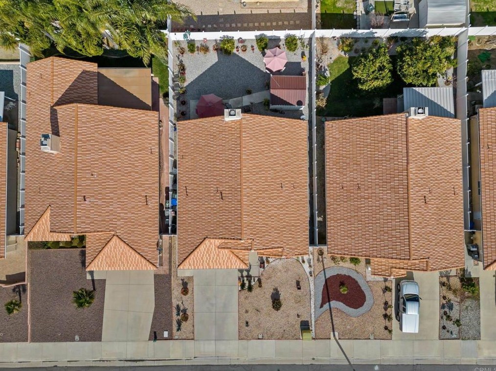 2616 Las Brisas Way, Hemet CA  92545-1580 exterior