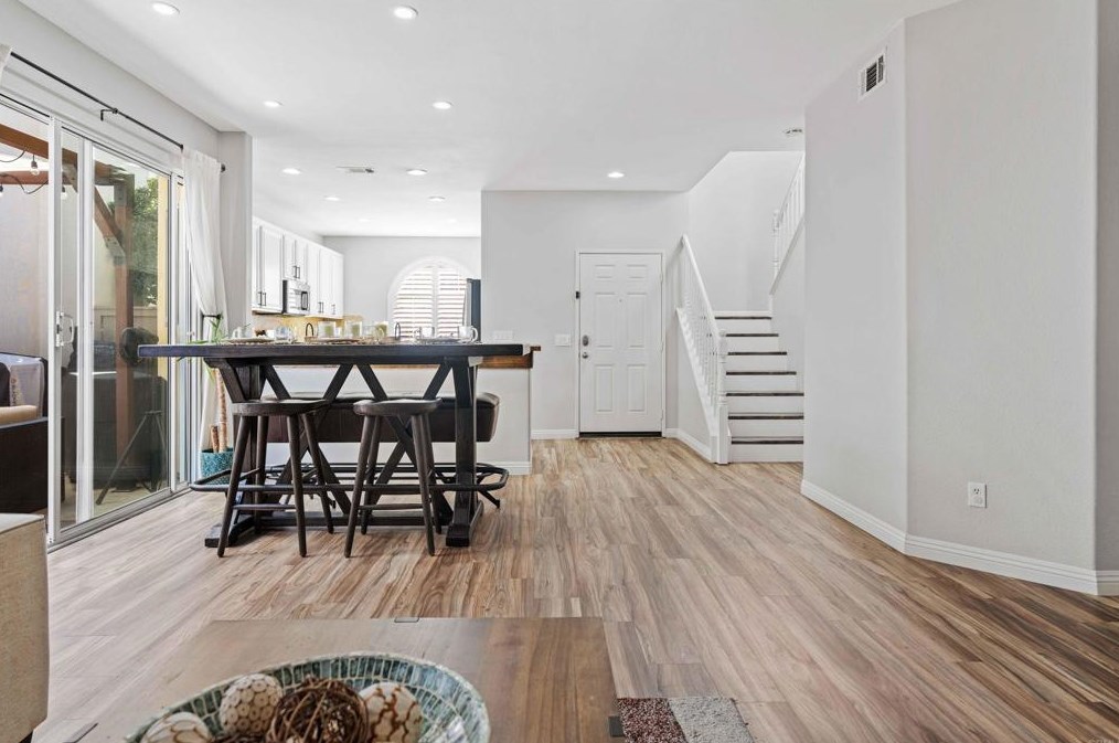 1467 Sutter Buttes St, Chula Vista CA  91913-2946 exterior