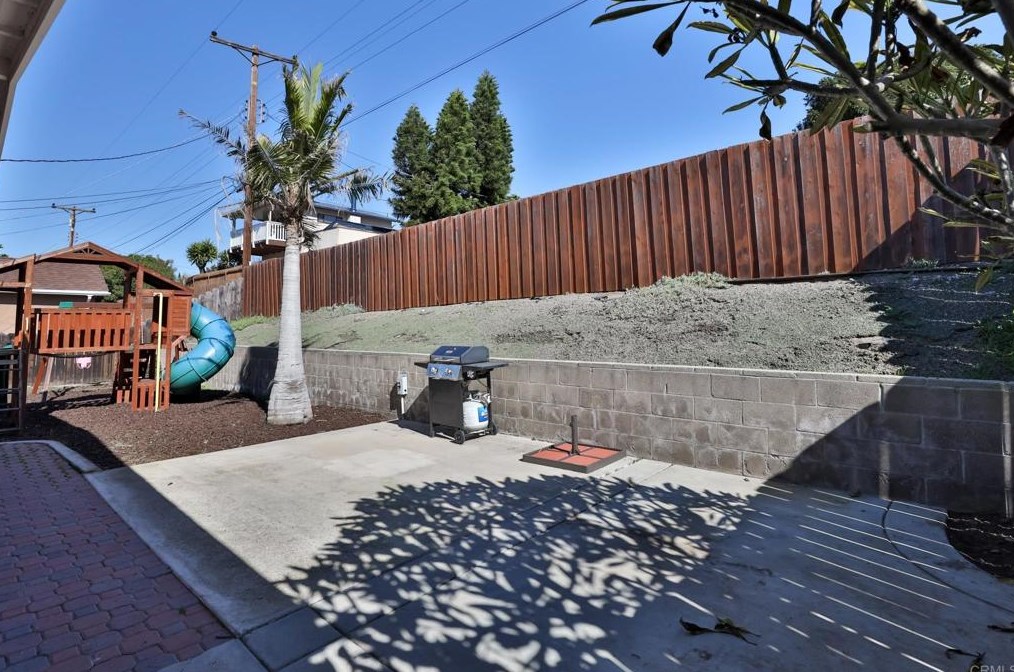 1139 Cuyamaca Ave, Chula Vista CA  91911-3505 exterior