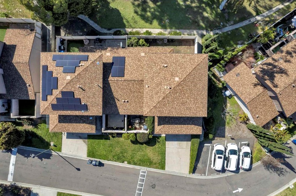 600 Sheffield Ct, Chula Vista CA  91910-6243 exterior