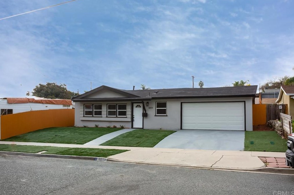 8859 Crestmore Ave, Spring Valley CA  91977-4739 exterior