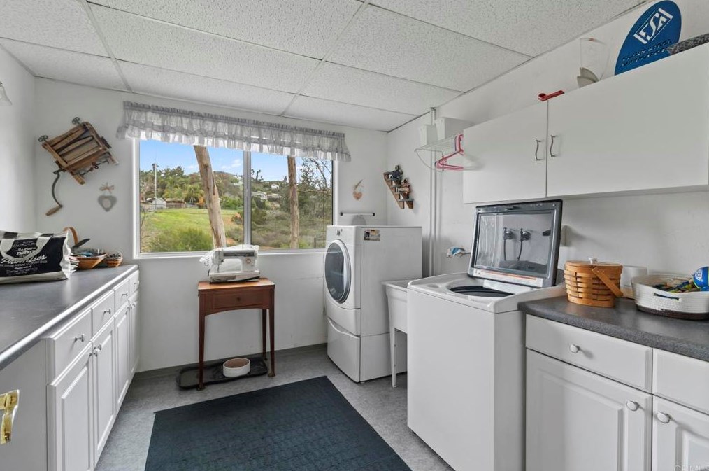 11311 Manzanita Rd, Lakeside CA  92040-1051 exterior