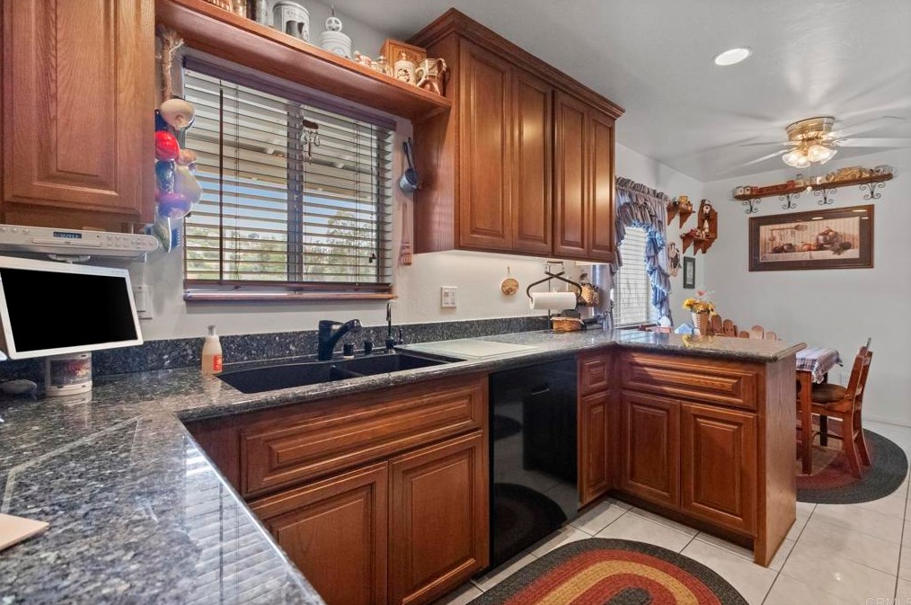 11311 Manzanita Rd, Lakeside CA  92040-1051 exterior