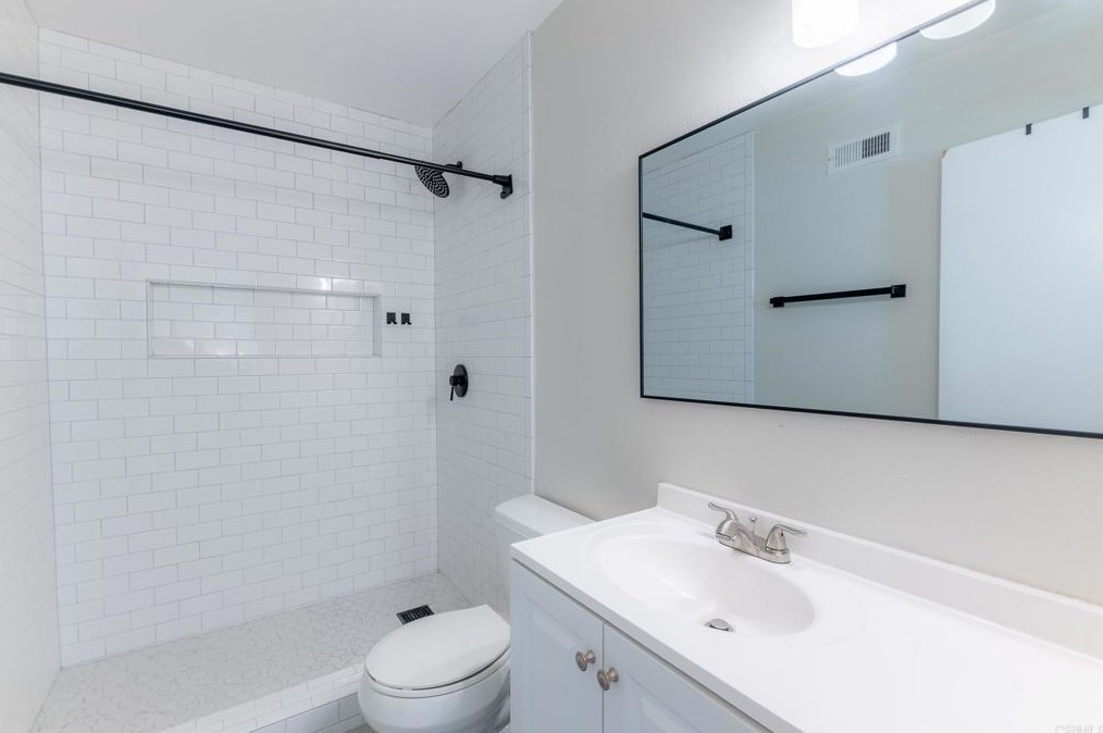 8903 Ildica St, Spring Valley CA  91977-3533 exterior