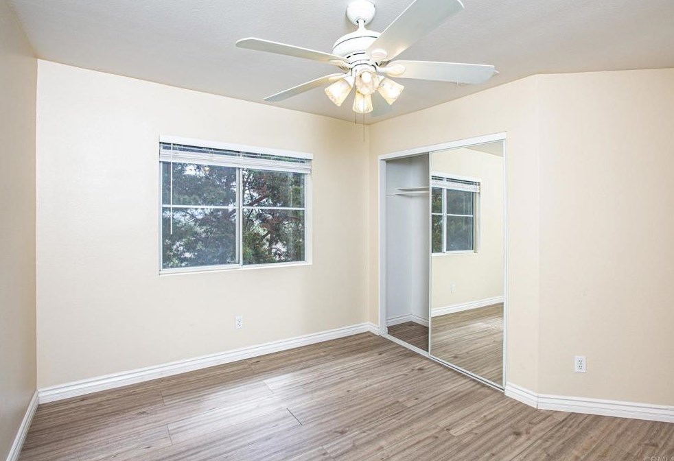 1189 Calle Tesoro, Chula Vista CA  91915-1262 exterior