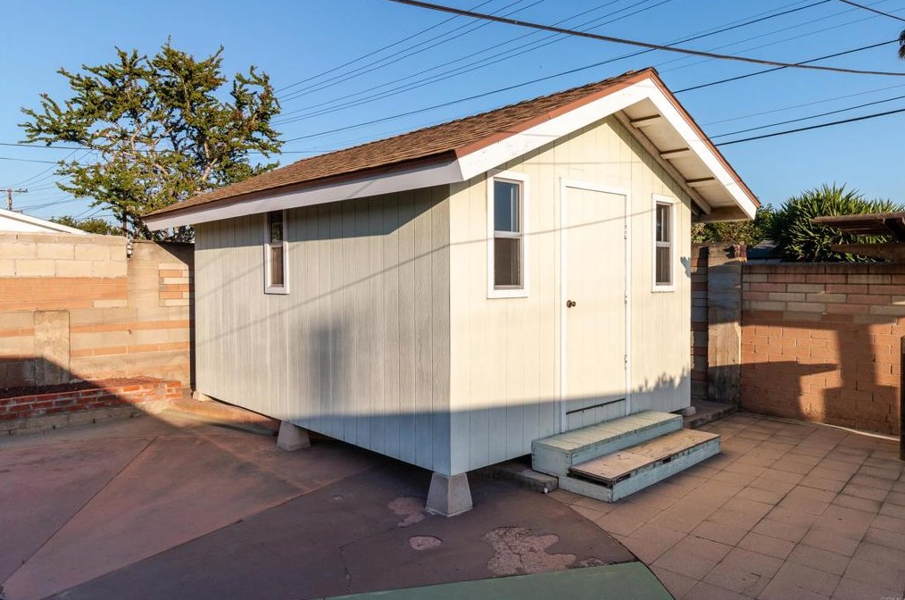 1669 Del Monte Ave, Chula Vista CA  91911-5817 exterior