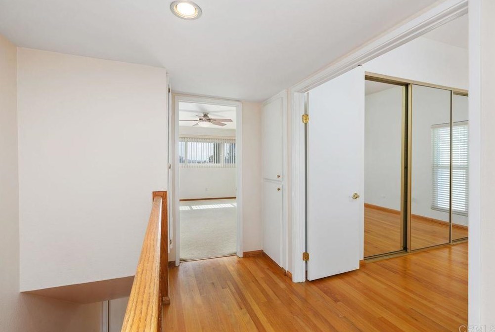 6844 Caminito Del Greco, San Diego CA 92120-2221 exterior