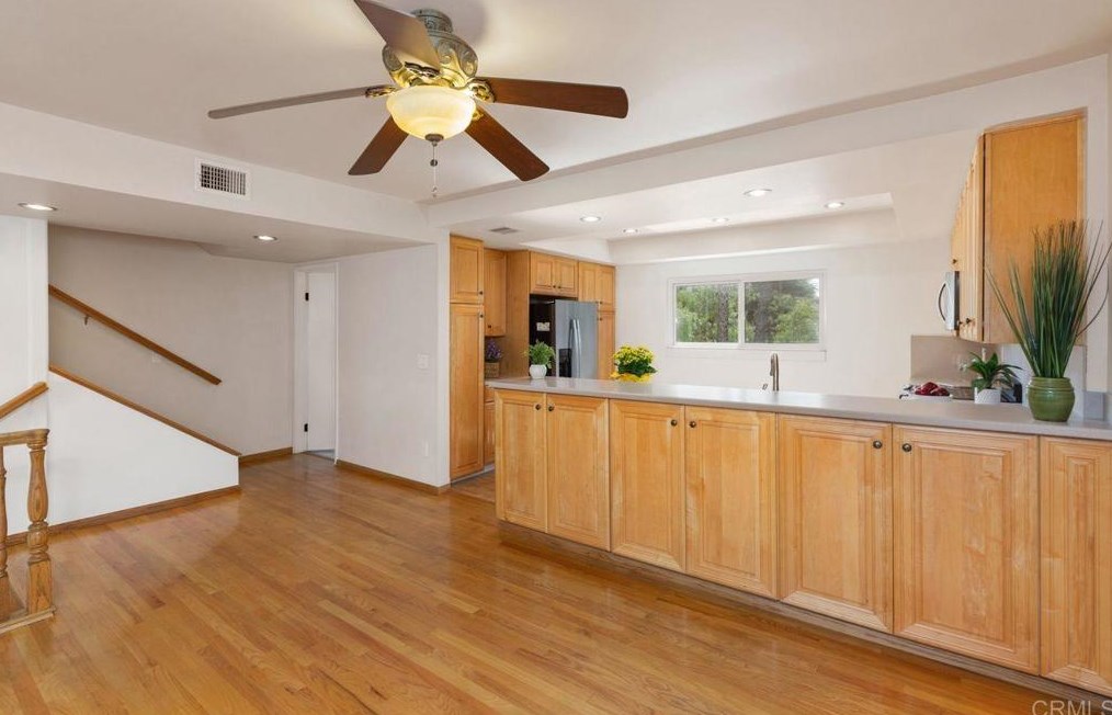 6844 Caminito Del Greco, San Diego CA 92120-2221 exterior