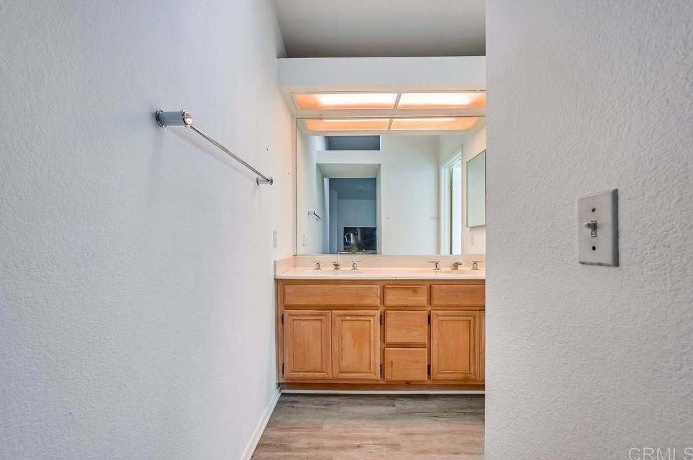 12940 Orleans Dr, Moreno Valley CA  92555-2310 exterior