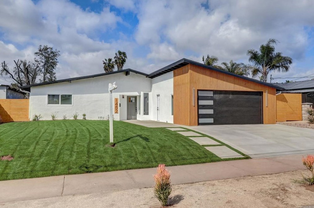 1482 Dumar Ave, El Cajon CA  92019-2523 exterior