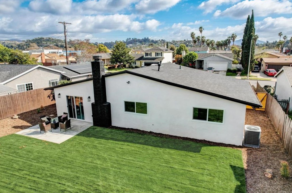 1482 Dumar Ave, El Cajon CA  92019-2523 exterior