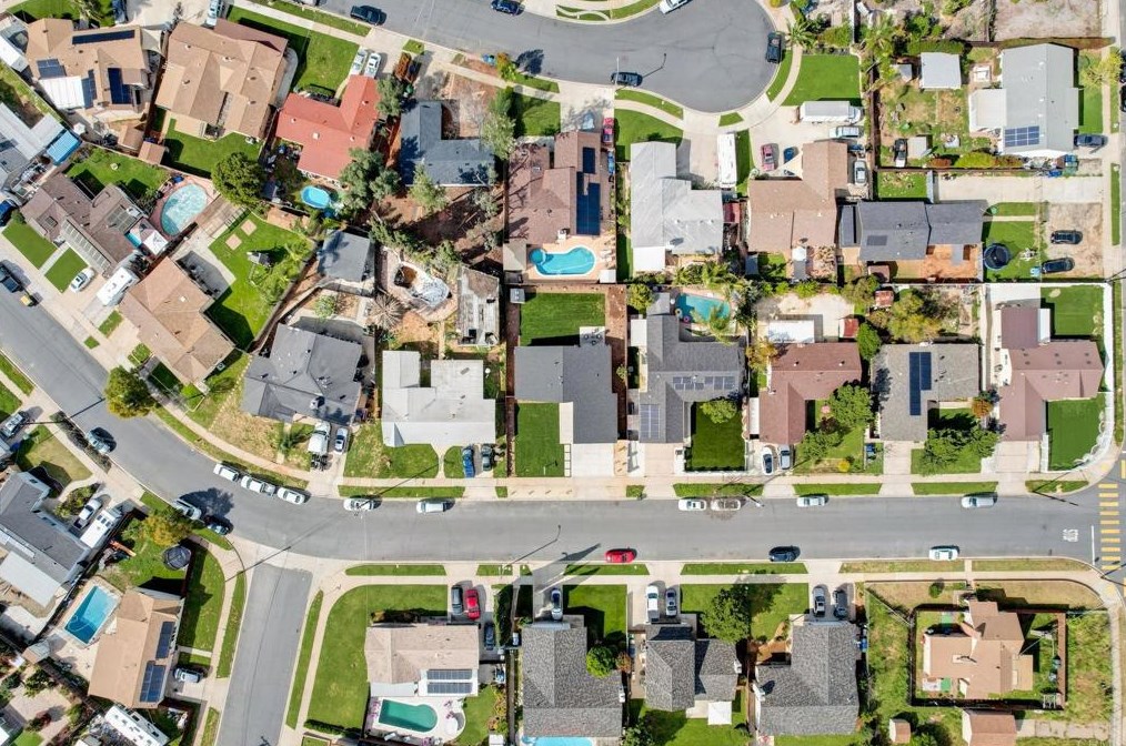 1482 Dumar Ave, El Cajon CA  92019-2523 exterior