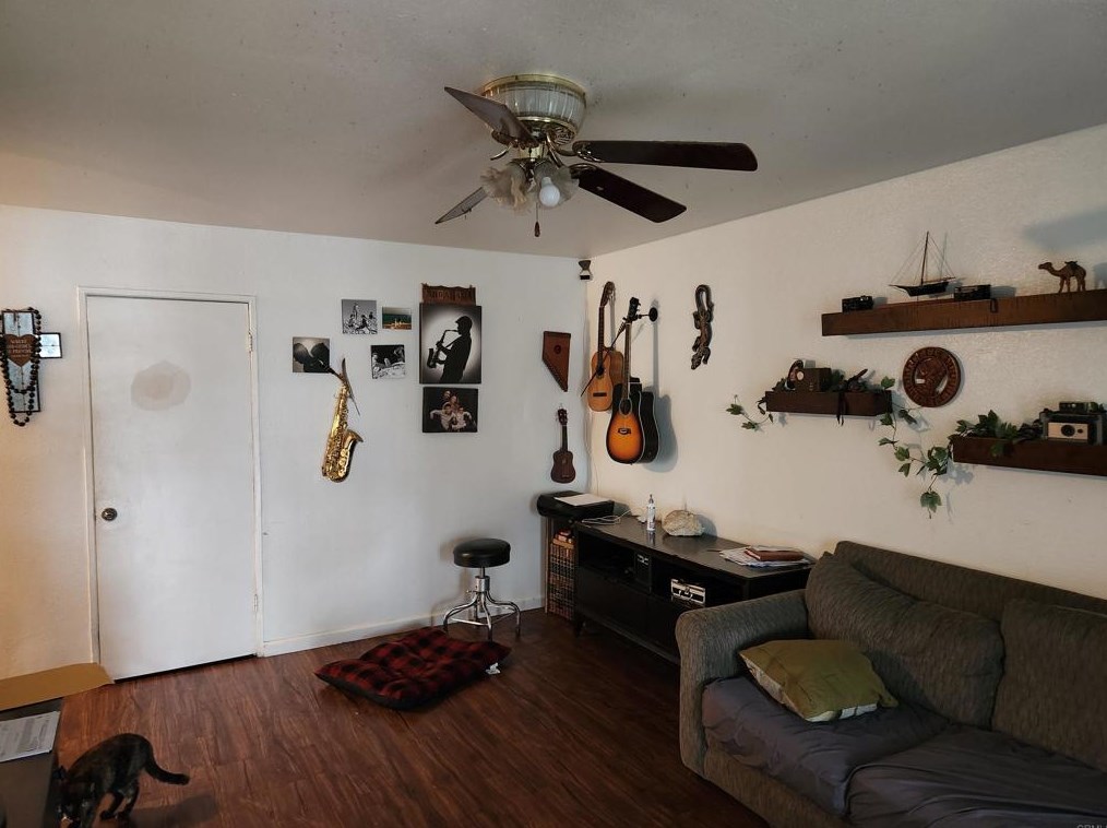 732 Madison Ave, Chula Vista CA  91910-8282 exterior