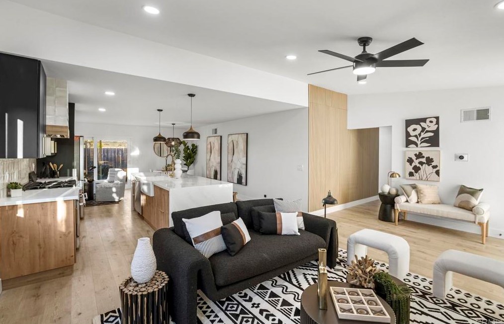 11303 Calle Jalapa, San Diego CA  92126-1215 exterior