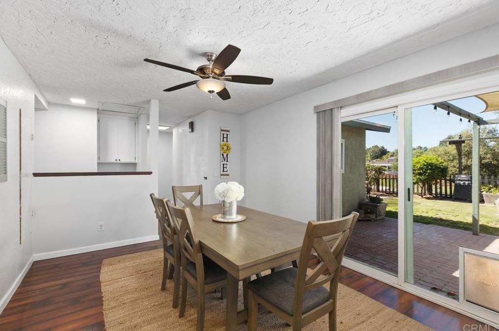 13250 Lakeview Rd, Lakeside CA  92040-4728 exterior