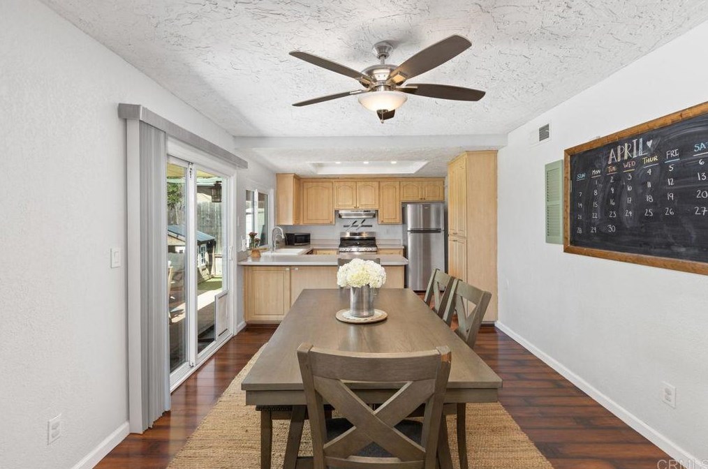 13250 Lakeview Rd, Lakeside CA  92040-4728 exterior