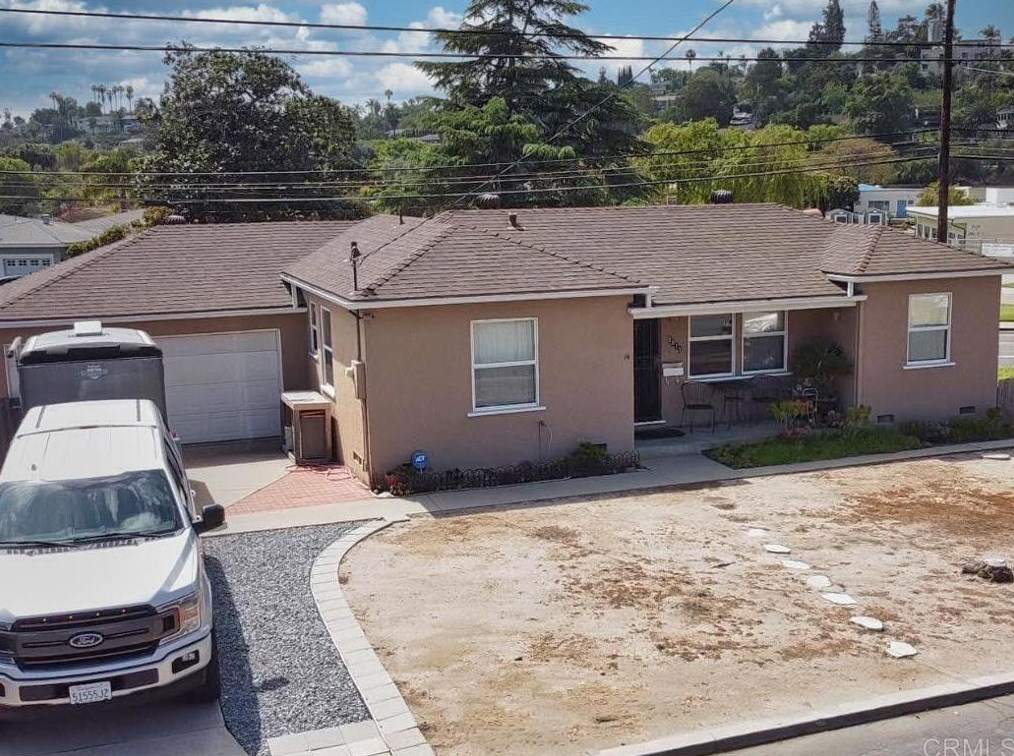 8811 Madison Ave, La Mesa CA  91941-5125 exterior