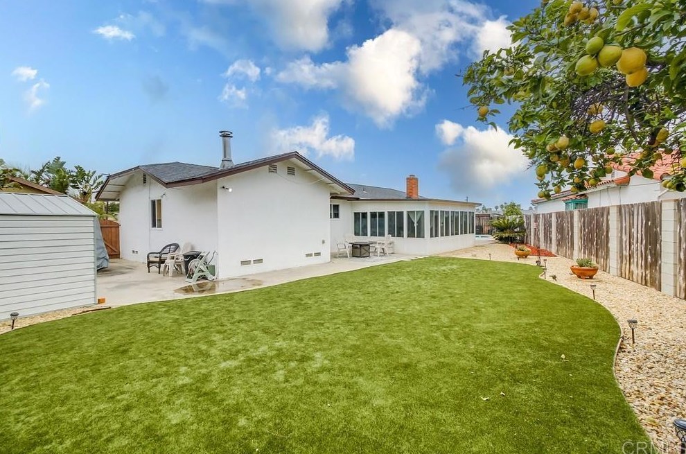 821 Date Ave, Chula Vista CA  91911-1111 exterior