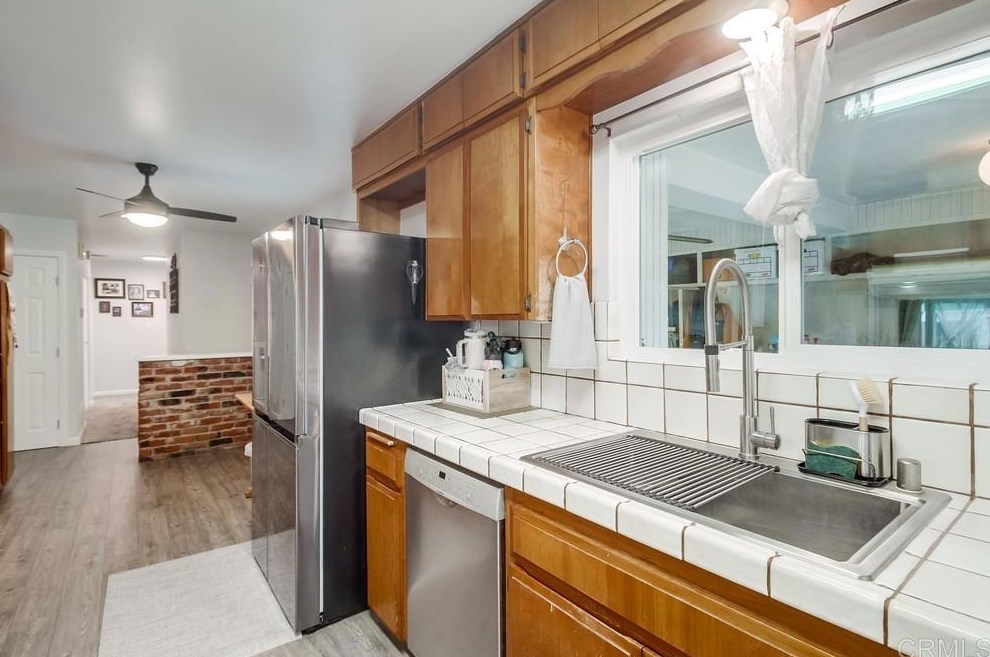 821 Date Ave, Chula Vista CA  91911-1111 exterior