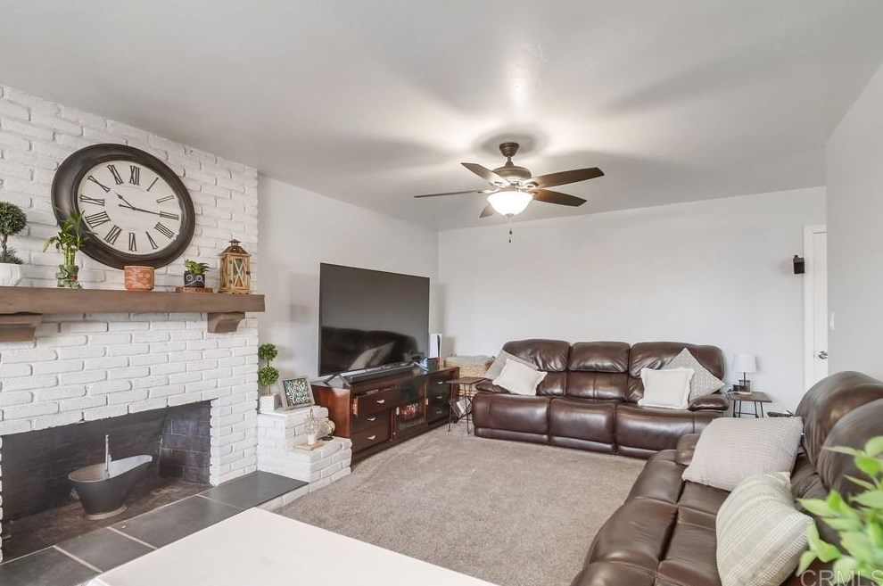 821 Date Ave, Chula Vista CA  91911-1111 exterior