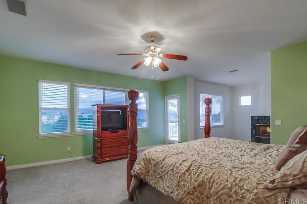 1129 Augusta Pl, Chula Vista CA  91915-1203 exterior