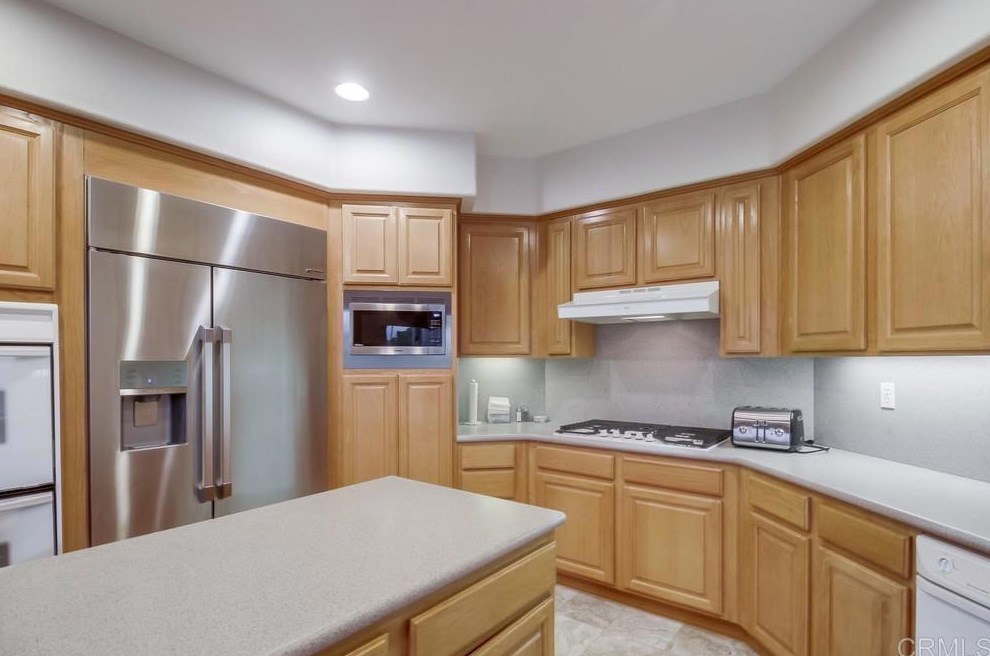1129 Augusta Pl, Chula Vista CA  91915-1203 exterior