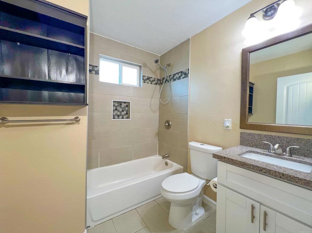 5114 Logan Ave, San Diego CA  92114-6221 exterior