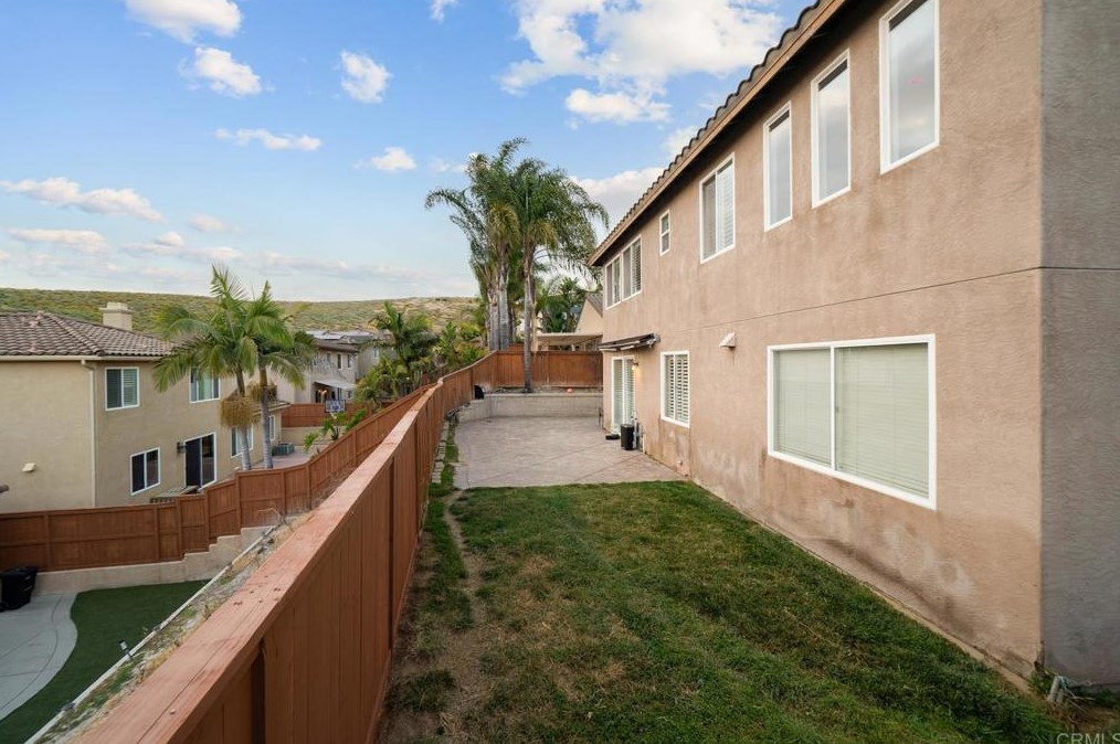 544 Rocking Horse Dr, Chula Vista CA  91914-4154 exterior