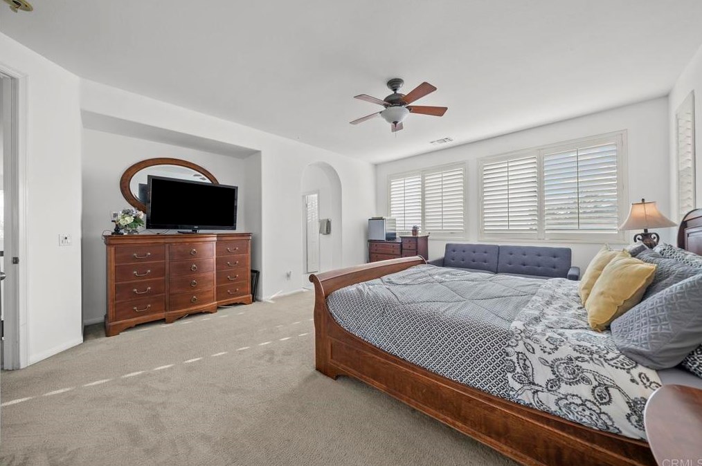 544 Rocking Horse Dr, Chula Vista CA  91914-4154 exterior