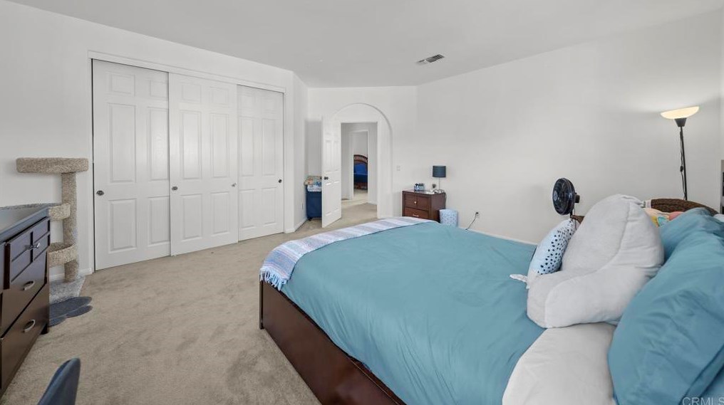 544 Rocking Horse Dr, Chula Vista CA  91914-4154 exterior