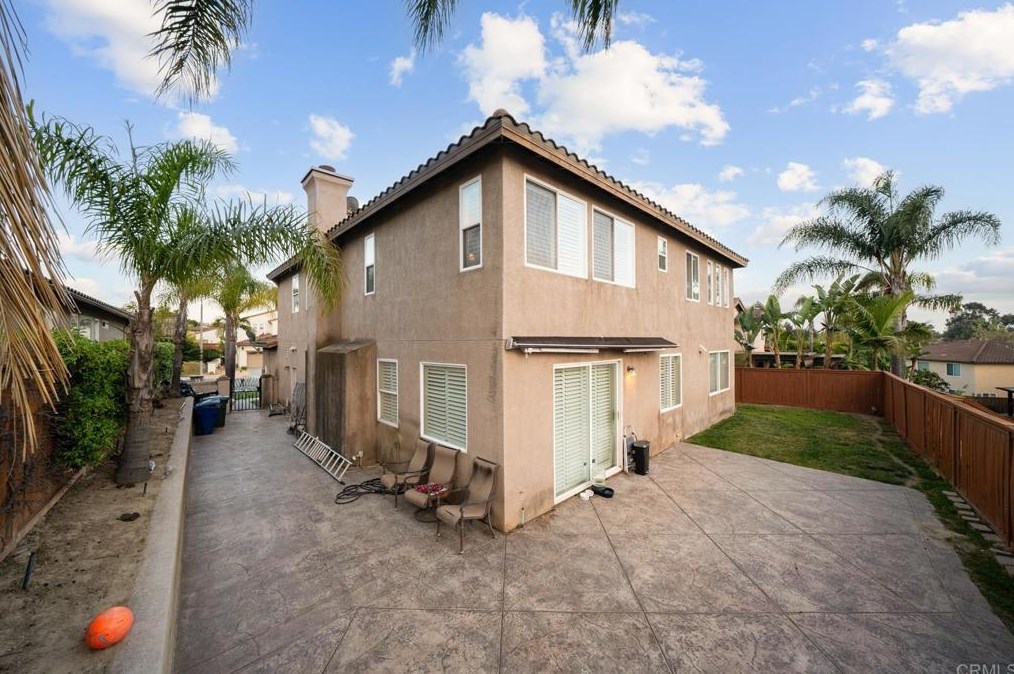 544 Rocking Horse Dr, Chula Vista CA  91914-4154 exterior