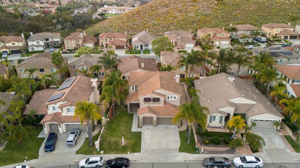 544 Rocking Horse Dr, Chula Vista CA  91914-4154 exterior