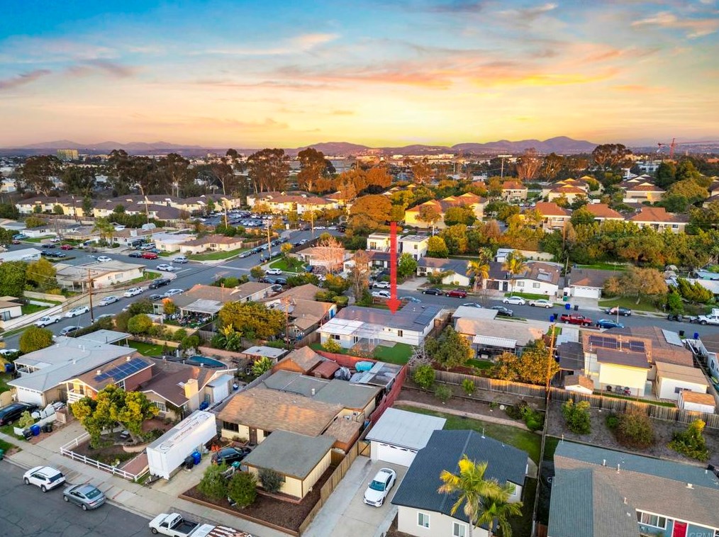 3654 Budd St, San Diego CA 92111-4334 exterior