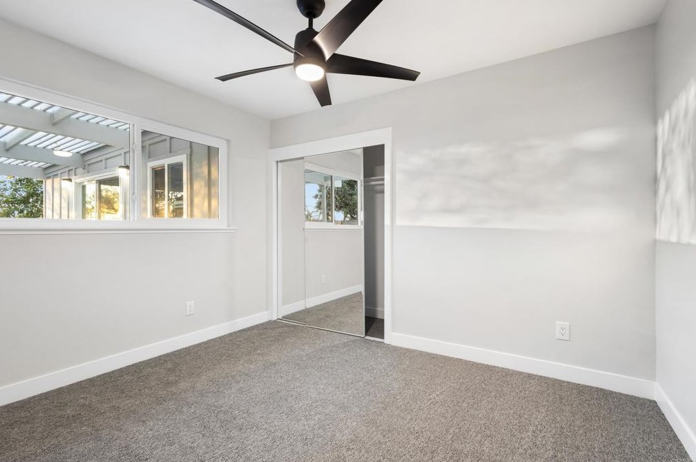 3654 Budd St, San Diego CA 92111-4334 exterior