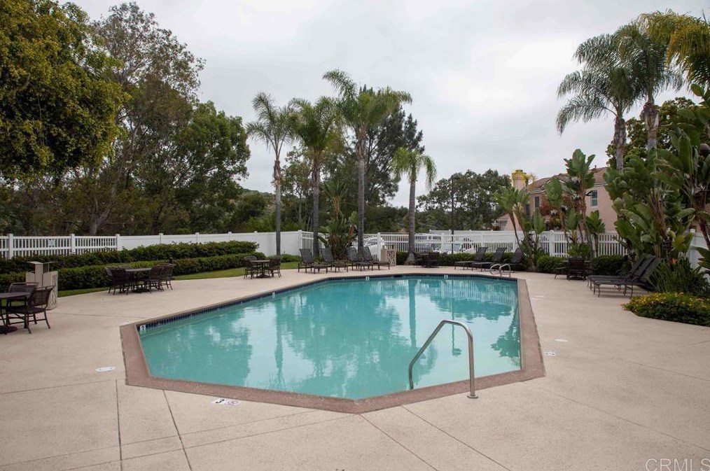 417 Sanibelle Cir, Chula Vista CA  91910-7554 exterior