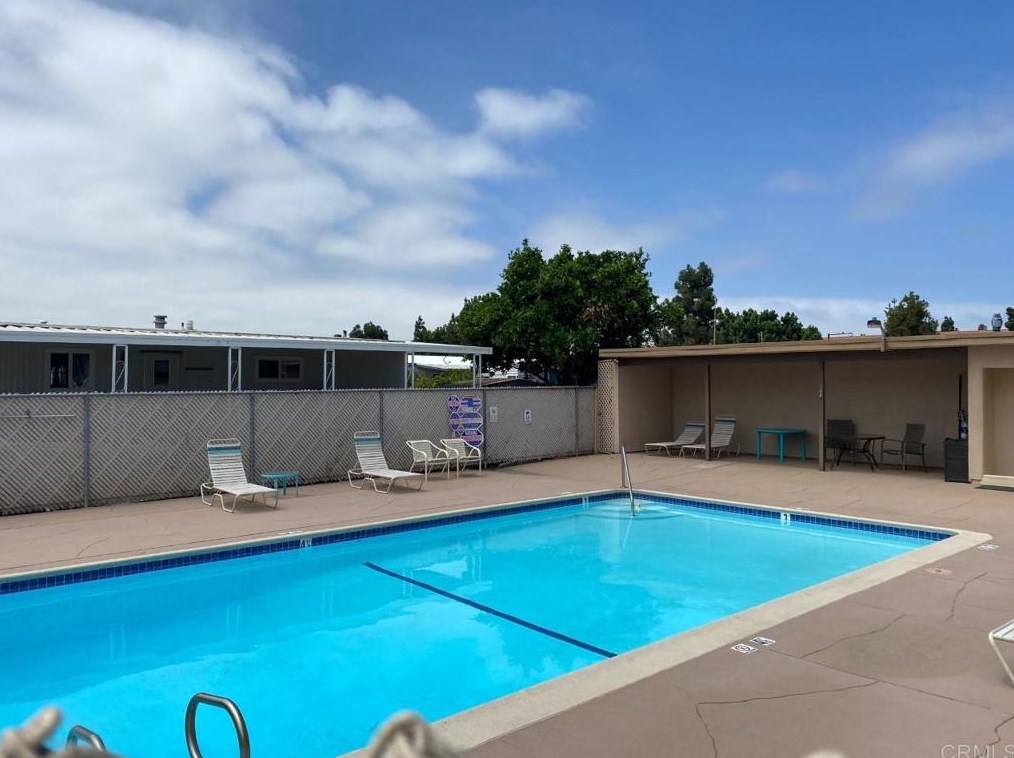 521 Orange Ave, Chula Vista CA  91911-4035 exterior