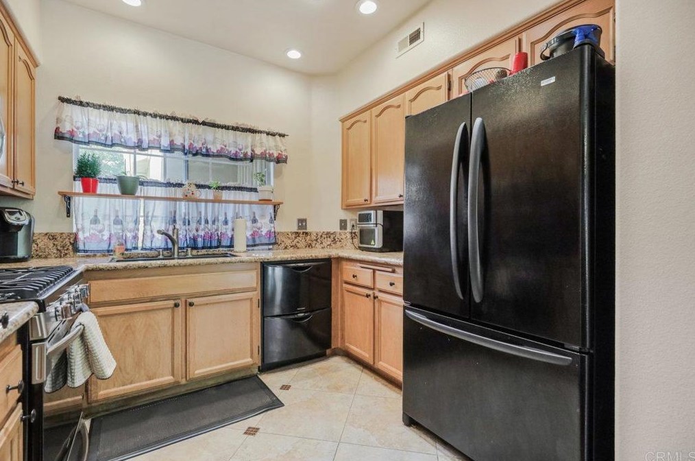 10955 Creekbridge Pl, San Diego CA 92128-5106 exterior