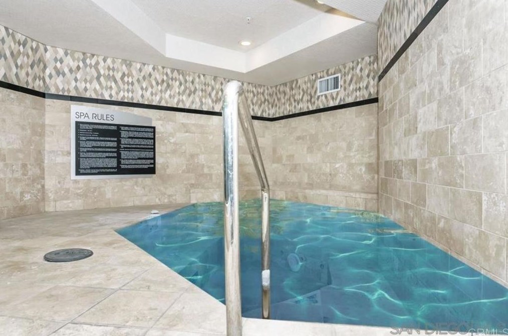 1551 4th Ave, San Diego CA  92101-3160 exterior