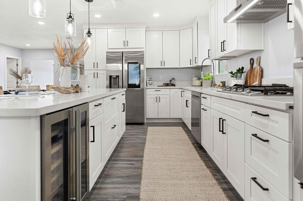 4542 Palm Ave, La Mesa CA  91941-5586 exterior