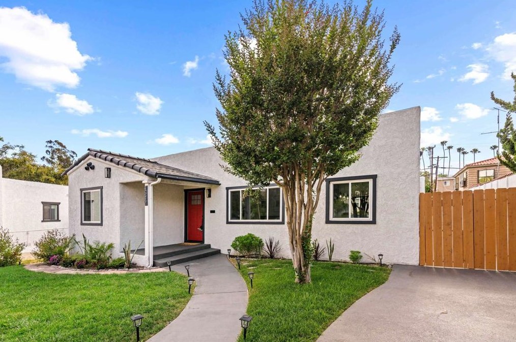 4542 Palm Ave, La Mesa CA  91941-5586 exterior