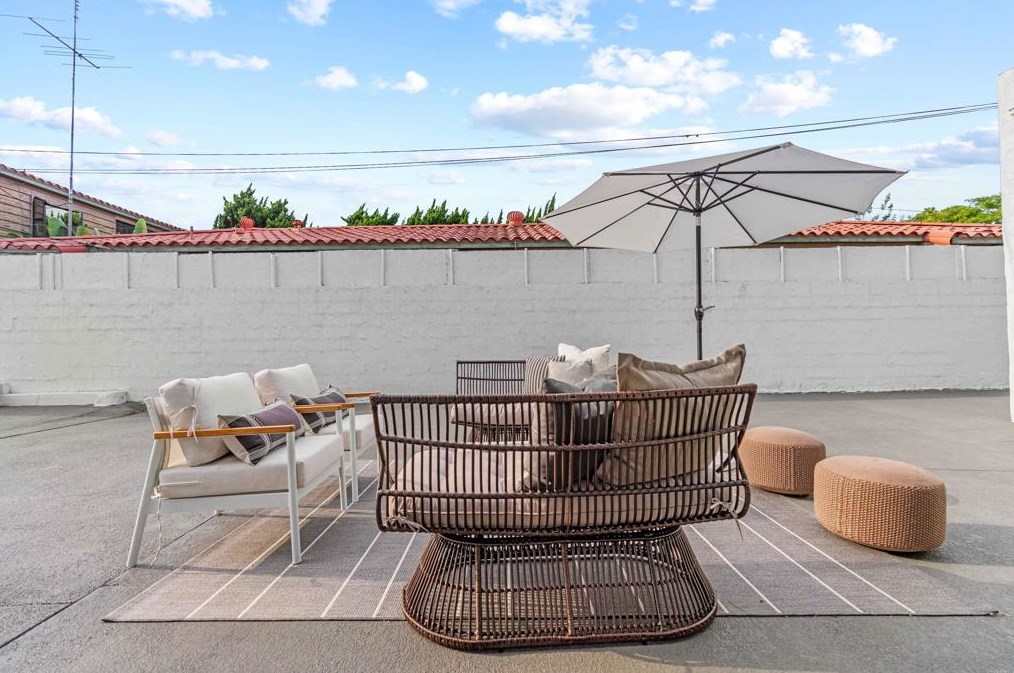 4542 Palm Ave, La Mesa CA  91941-5586 exterior