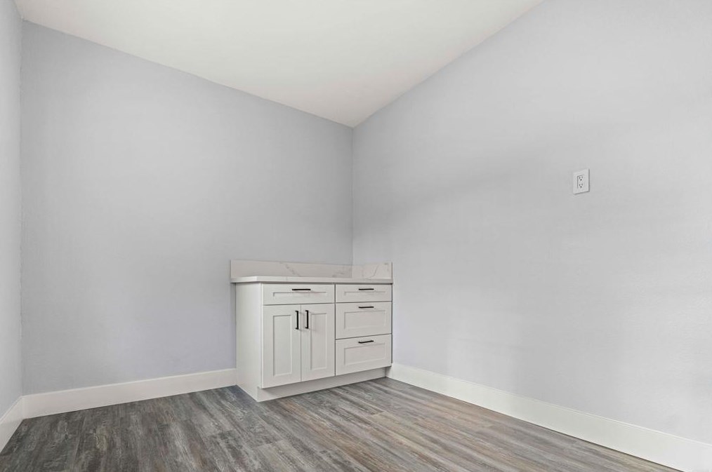 4542 Palm Ave, La Mesa CA  91941-5586 exterior