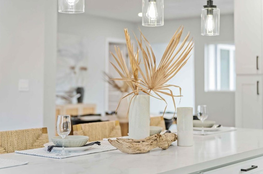 4542 Palm Ave, La Mesa CA  91941-5586 exterior