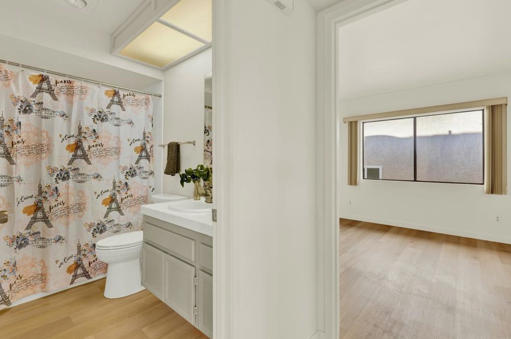 6150 Caminito Sacate, San Diego CA 92120-3155 exterior