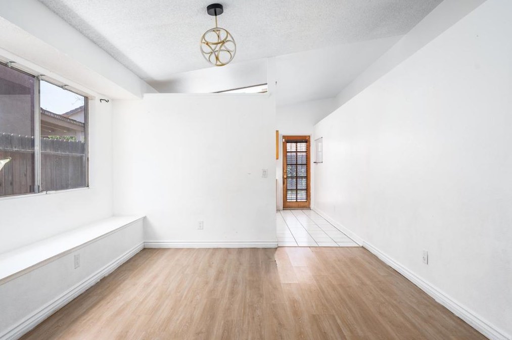 14155 Montego Bay Dr, Moreno Valley CA 92553-2906 exterior