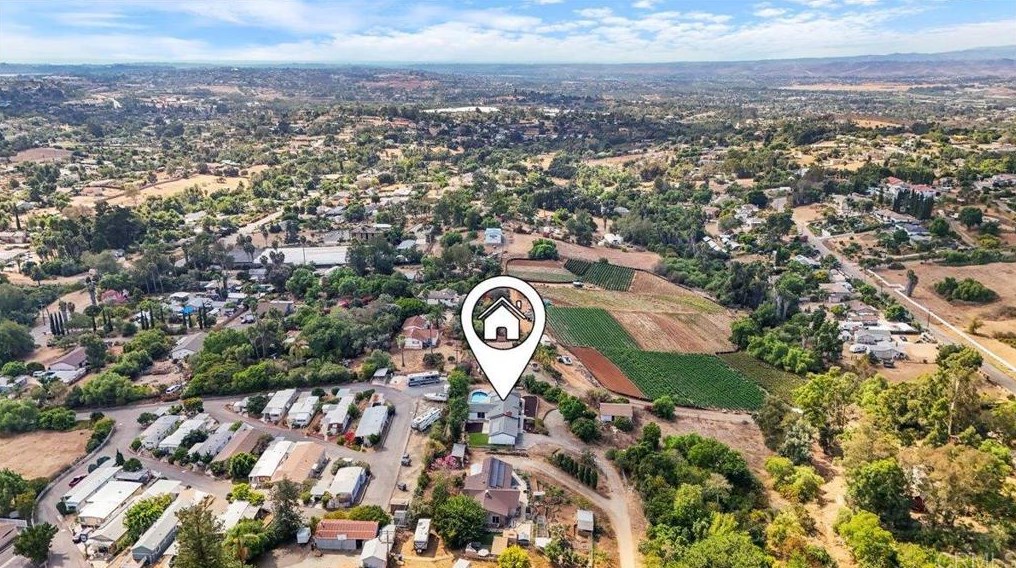 2446 Vista Way, Vista CA 92083-6228 exterior