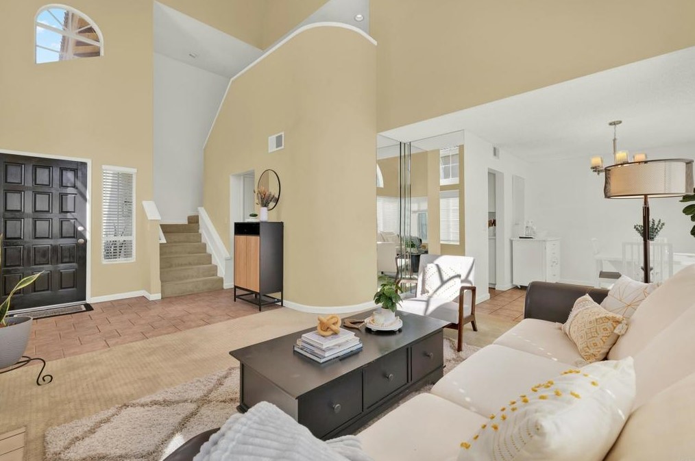 11855 Avenida Marcella, El Cajon CA 92019-4045 exterior