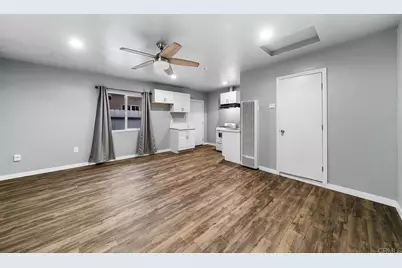 194 Corte Helena Avenue, Chula Vista, CA 91910 - Photo 27