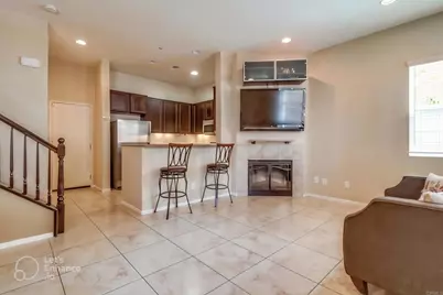 1566 Calle De La Flor #2, Chula Vista, CA 91913 - Photo 3